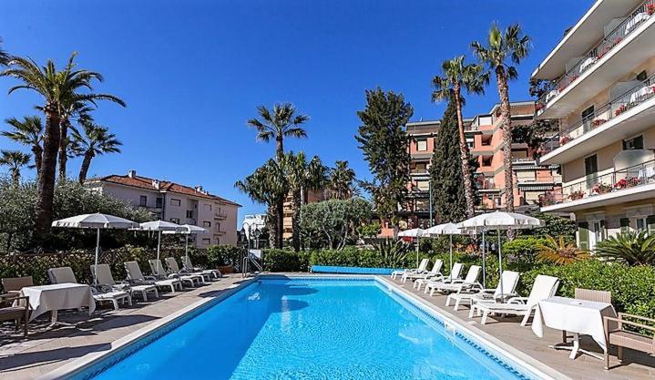 Hotel Paradiso Сан Ремо Екстериор снимка