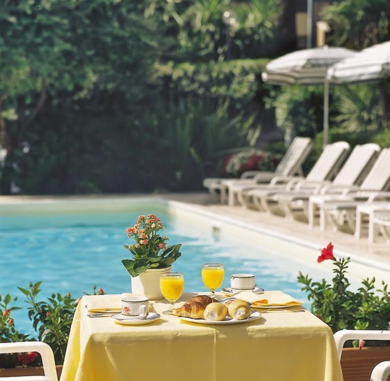 Hotel Paradiso Сан Ремо Екстериор снимка