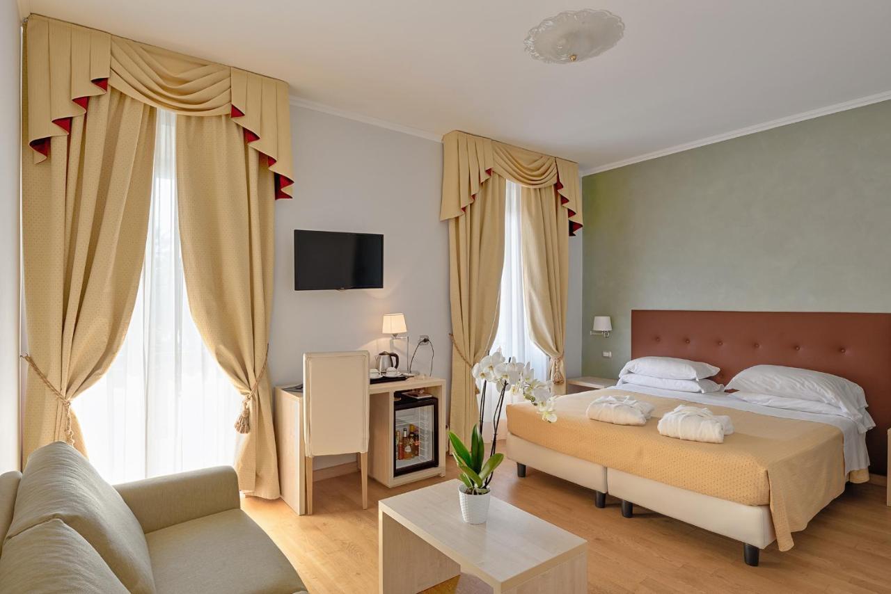 Hotel Paradiso Сан Ремо Екстериор снимка